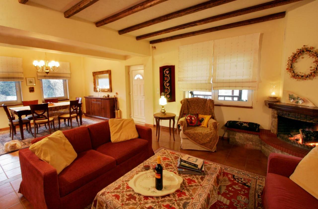 Villa Filokosta Pertoúlion Ngoại thất bức ảnh